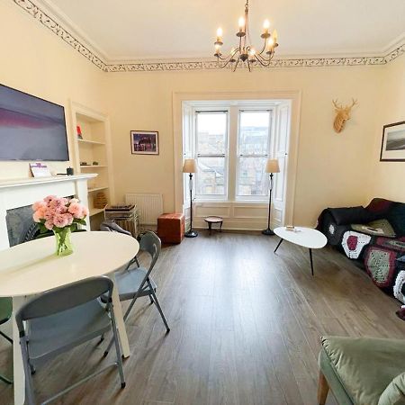 Appartamento Open Plan 2 Bed Apt, Near Edinburgh Castle Esterno foto